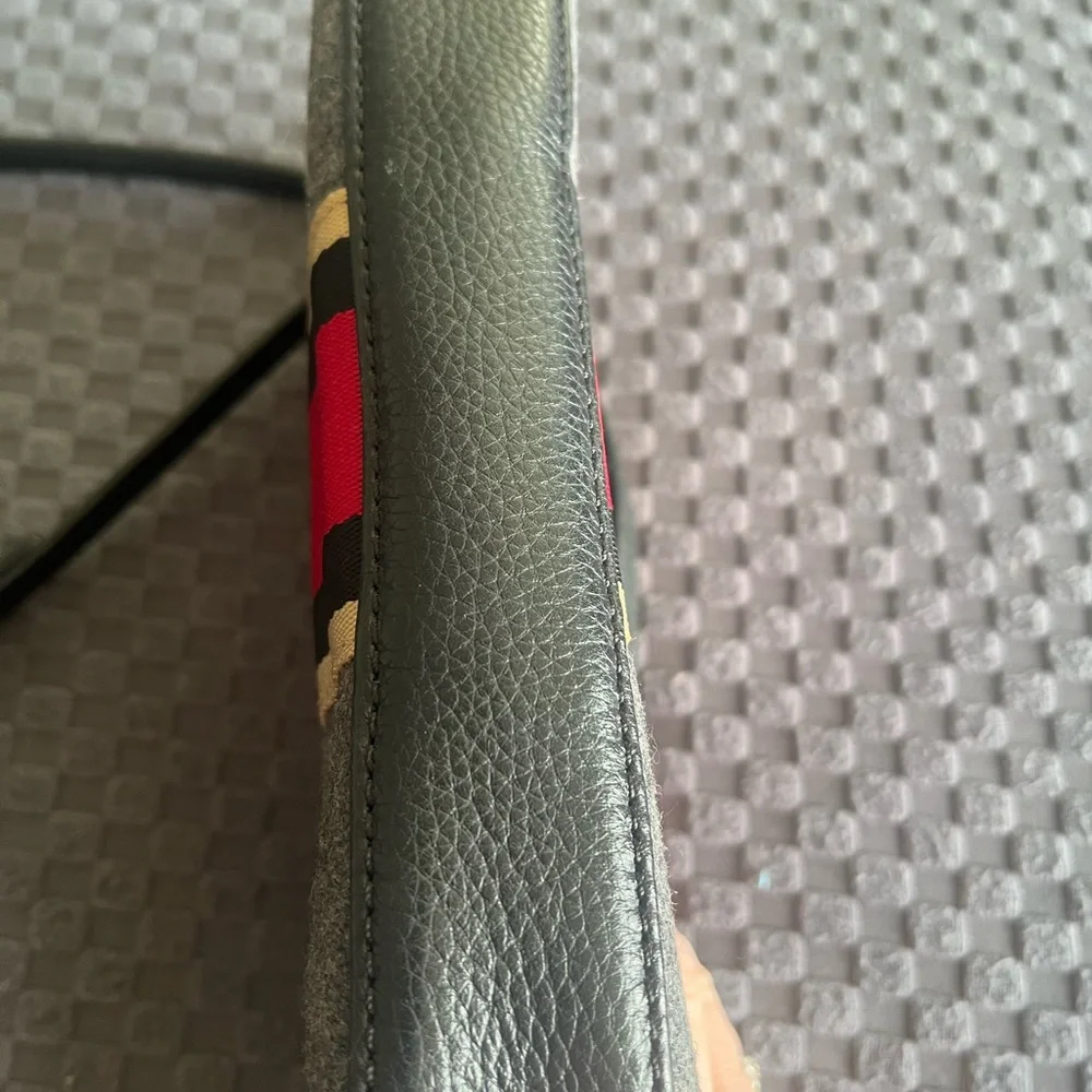 Kate Spade Crossbody - Picture 3 of 6